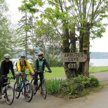 Arbutus Cove Guesthouse Metchosin Bagian luar foto